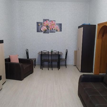 Apartment Theatre Shepkina 2 Rooms II Суми Екстер'єр фото